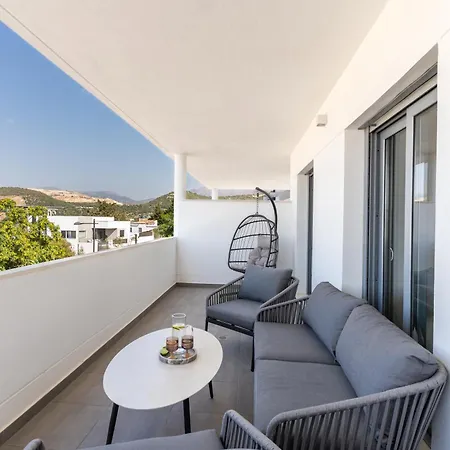 Apartmán Habitat Valle With Pool, Gym & Playground By Downtown Spain *