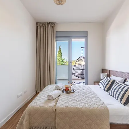Apartmán Habitat Valle With Pool, Gym & Playground By Downtown Spain Estepona
