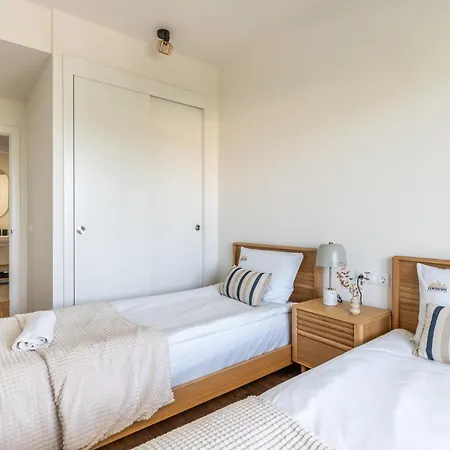 Habitat Valle With Pool, Gym & Playground By Downtown Spain Apartmán Estepona